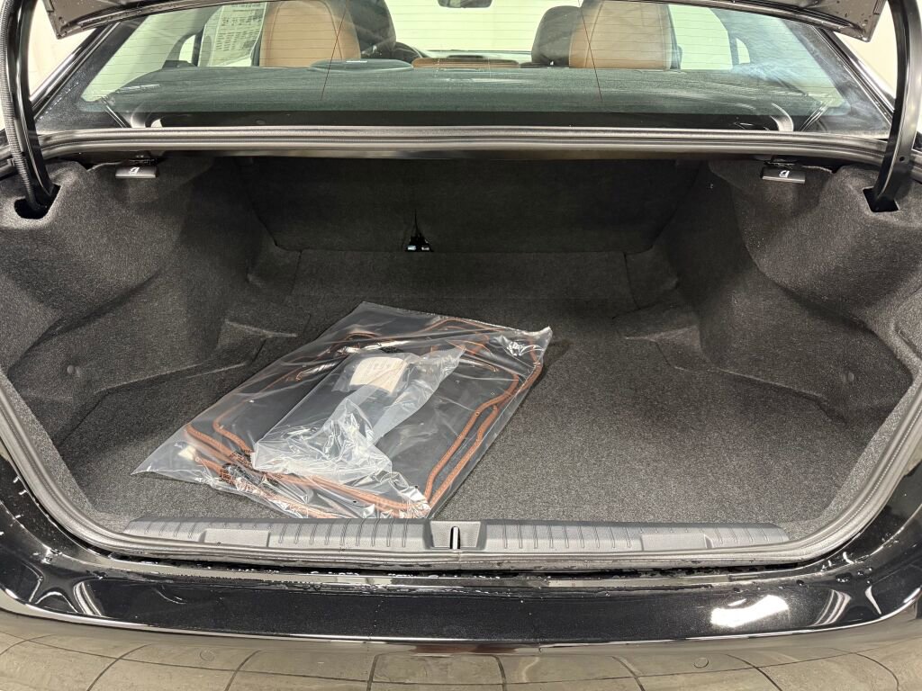 New 2025 Subaru Legacy Touring XT image 9