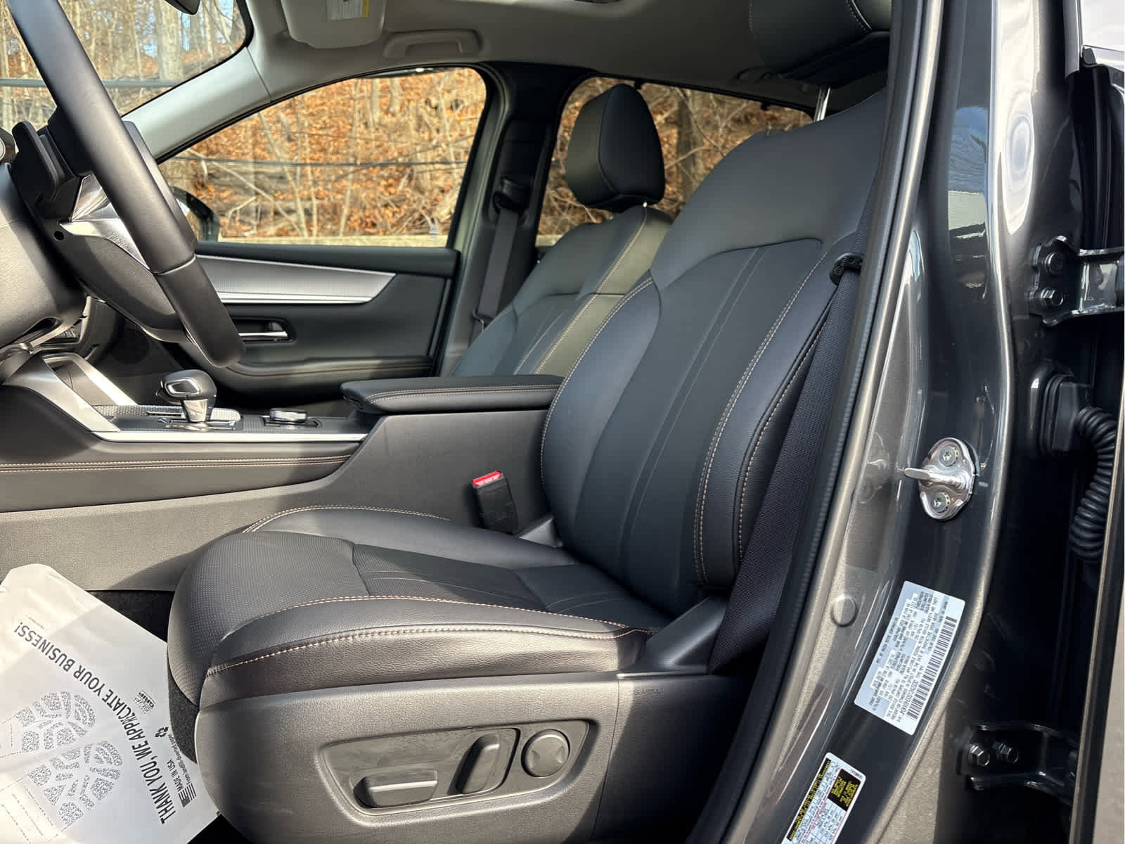 Used 2025 MAZDA CX-90 3.3 Turbo w/ Preferred Package image 9