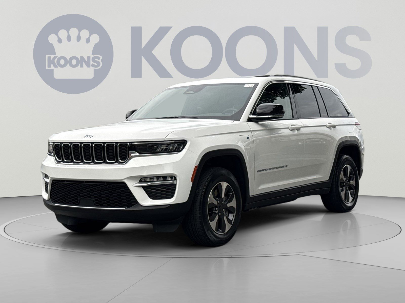 Used 2024 Jeep Grand Cherokee Limited 4xe AWD/4WD image 1