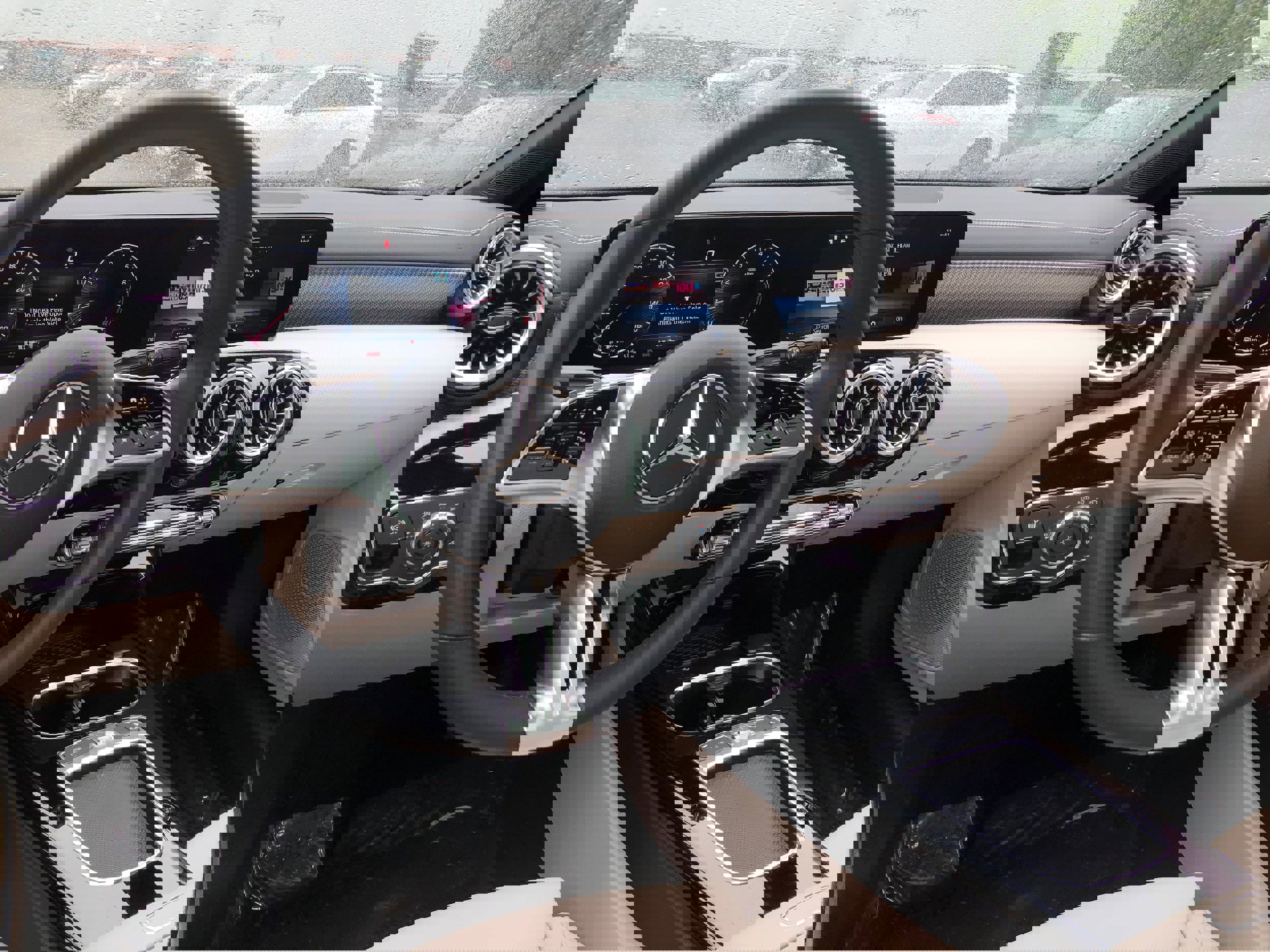 New 2025 Mercedes-Benz CLA 250 4MATIC image 14