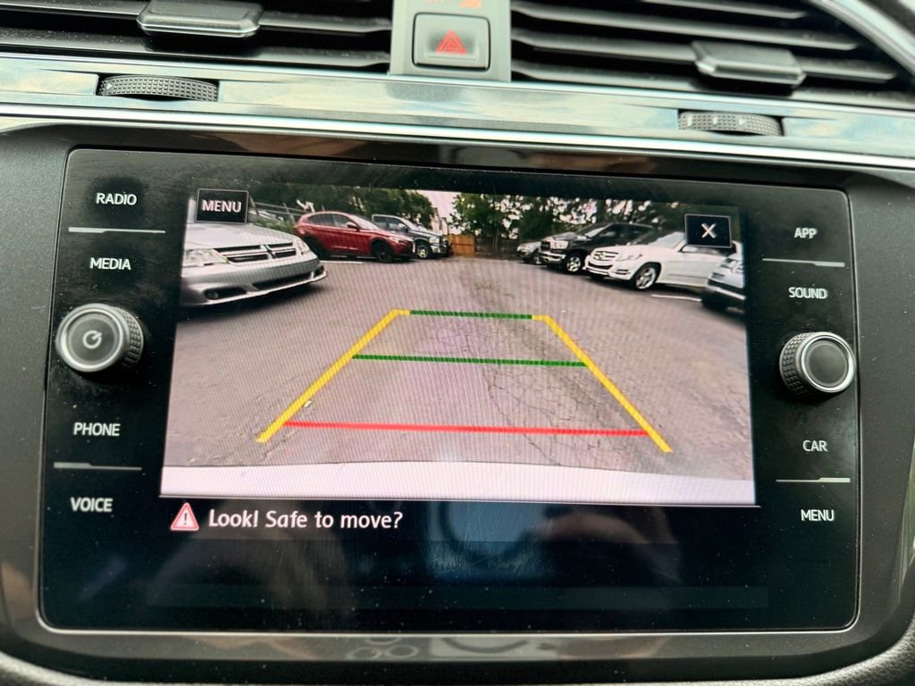 Used 2019 Volkswagen Tiguan SE AWD/4WD image 27