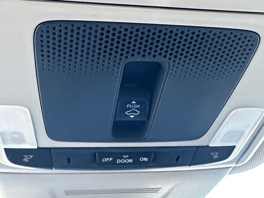 Used 2024 Honda CR-V EX image 18