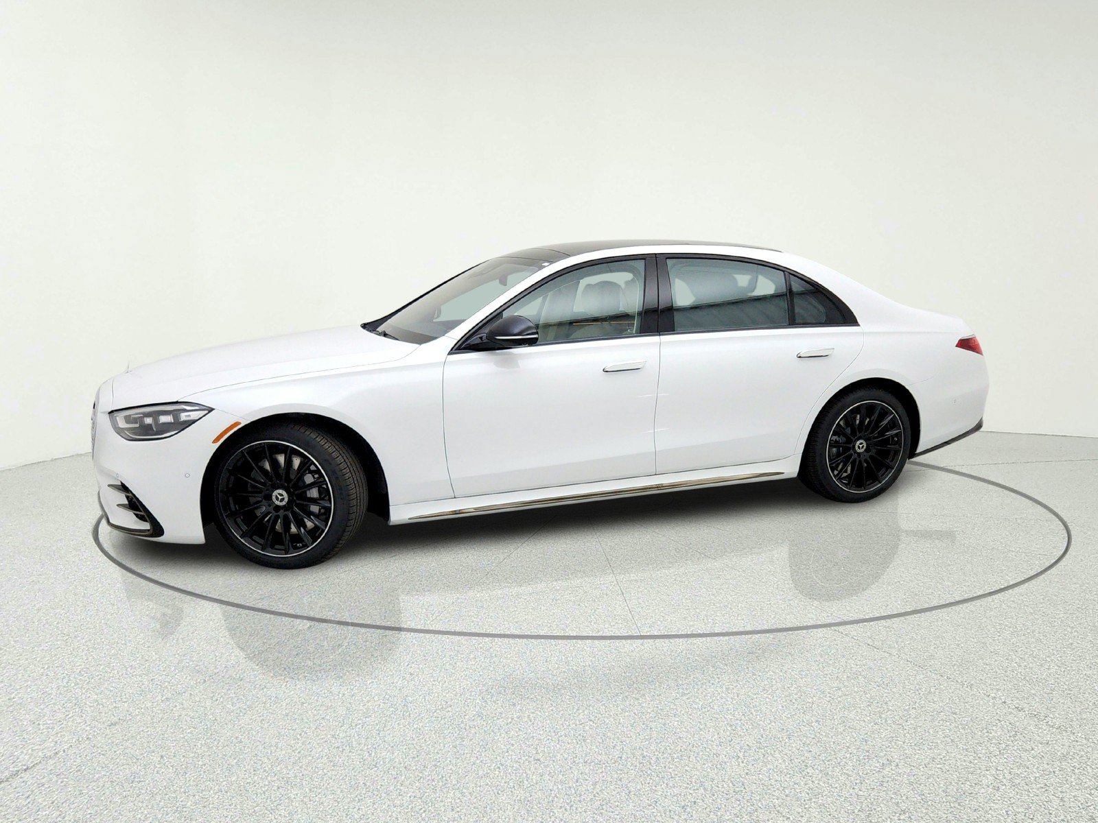 New 2026 Mercedes-Benz S 500 4MATIC image 15