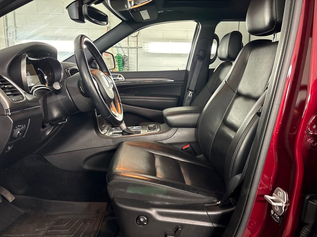 Used 2022 Jeep Grand Cherokee Limited w/ Tech Group image 12