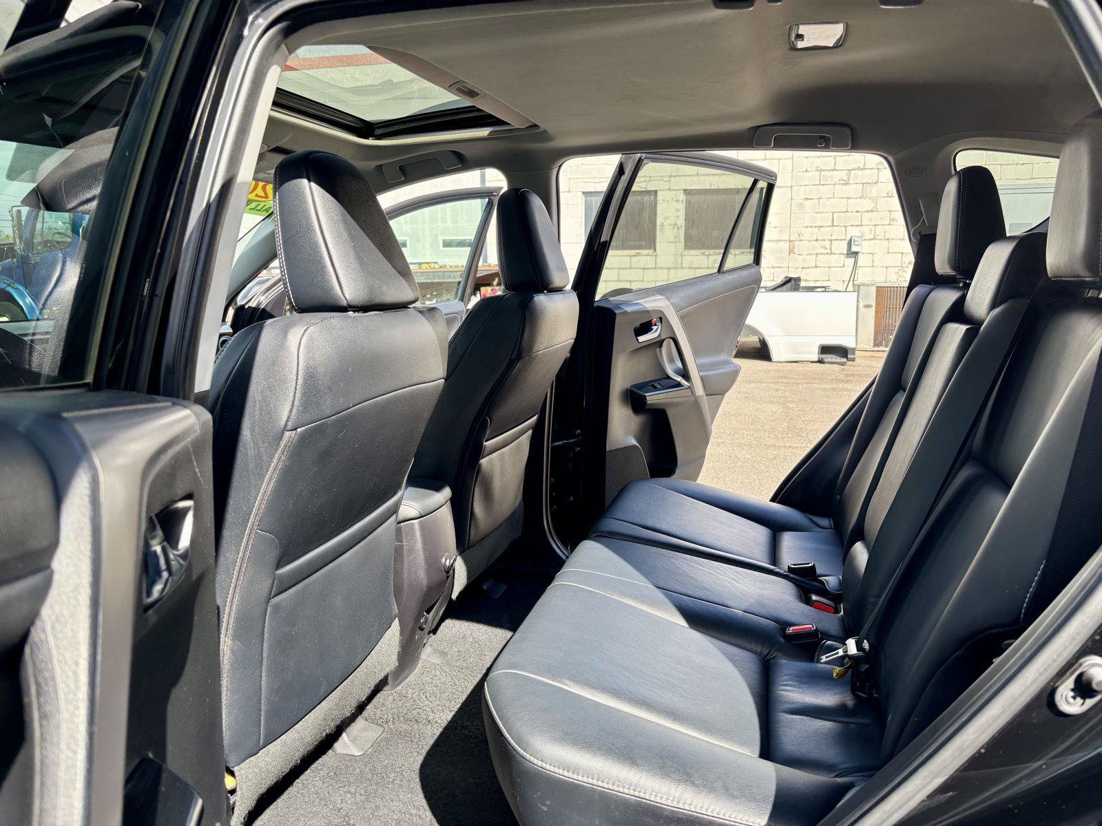 Used 2017 Toyota RAV4 Limited AWD/4WD image 14