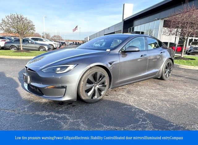Used 2023 Tesla Model S Standard Range image 3