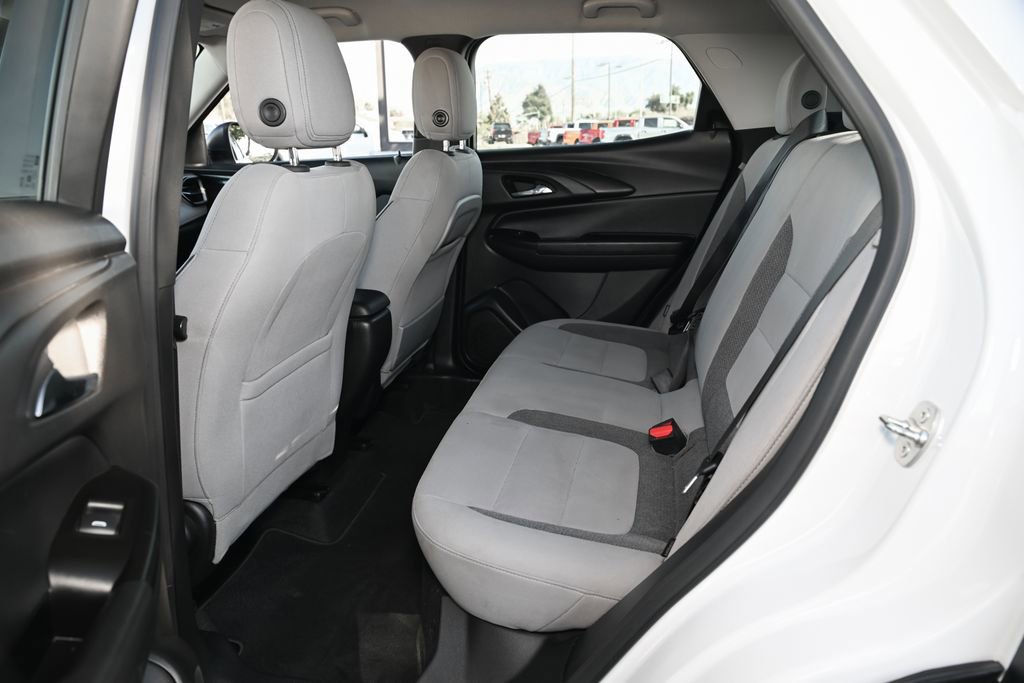 Used 2024 Chevrolet TrailBlazer LS image 33