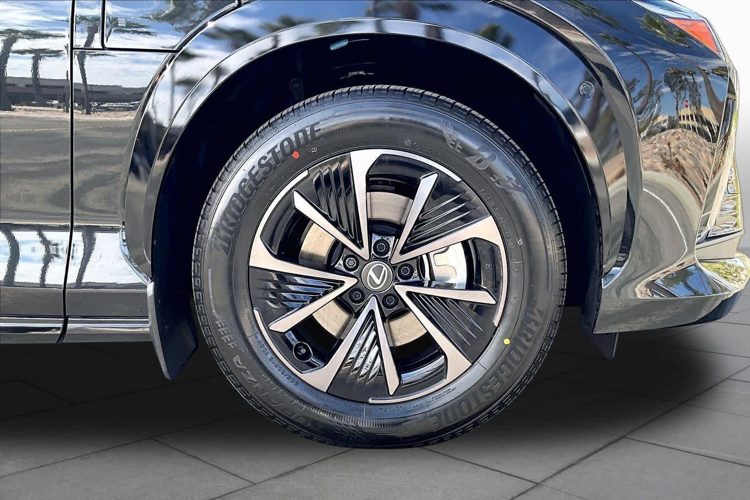 New 2026 Lexus RZ 350e 2WD image 9