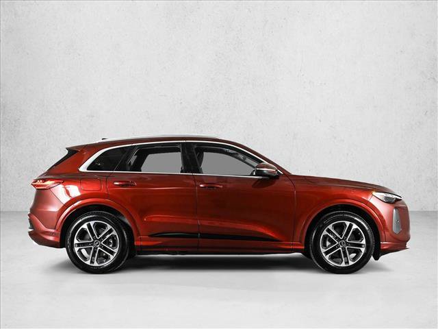 Certified 2025 Audi Q5 Prestige AWD/4WD image 10