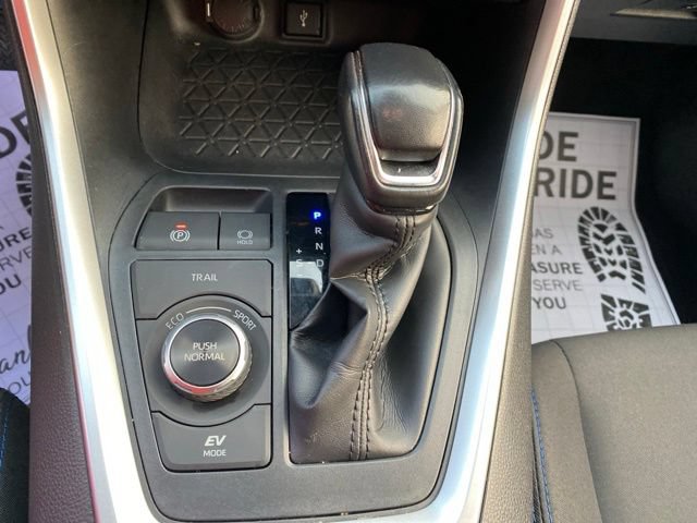 Used 2022 Toyota RAV4 SE w/ Convenience Package AWD/4WD image 17