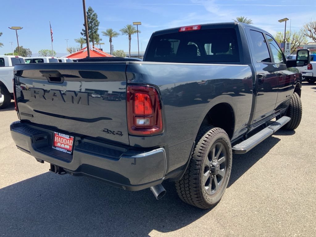 New 2025 RAM 2500 Big Horn AWD/4WD image 10