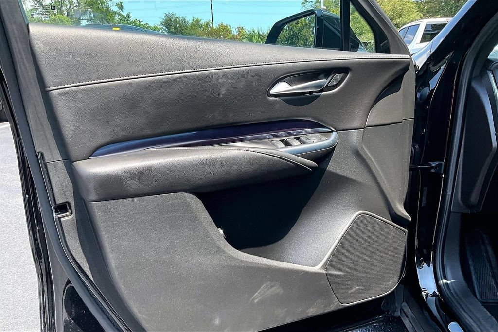 Used 2023 Cadillac XT4 Luxury AWD/4WD image 20