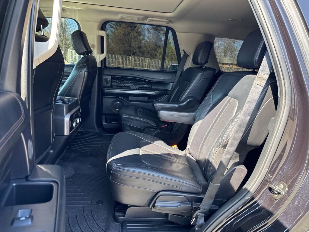 Used 2021 Ford Expedition Platinum image 41