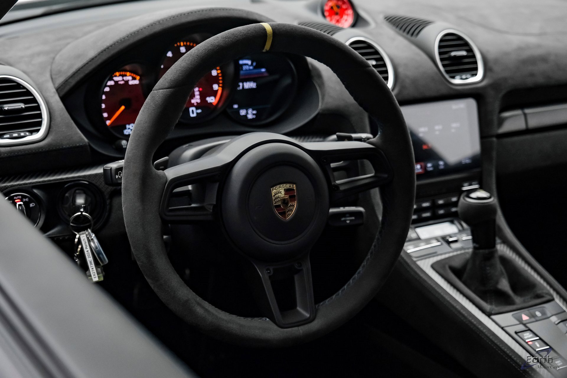 Used 2024 Porsche 718 Cayman GT4 RS image 39