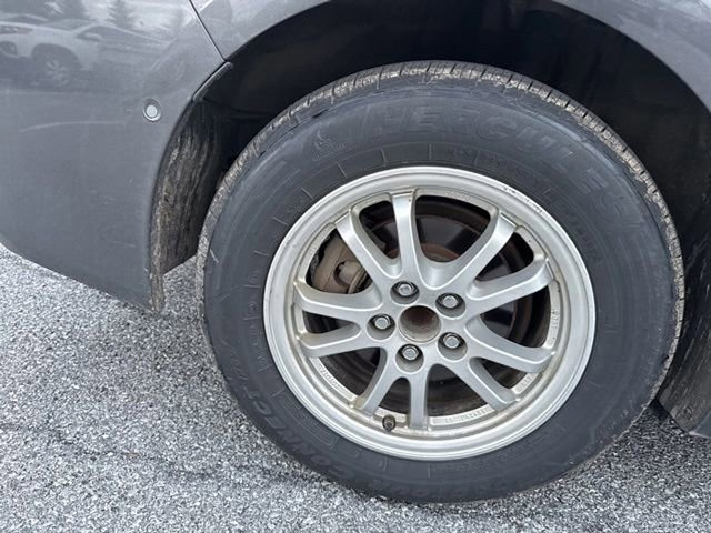 Used 2019 Toyota Prius LE FWD image 11