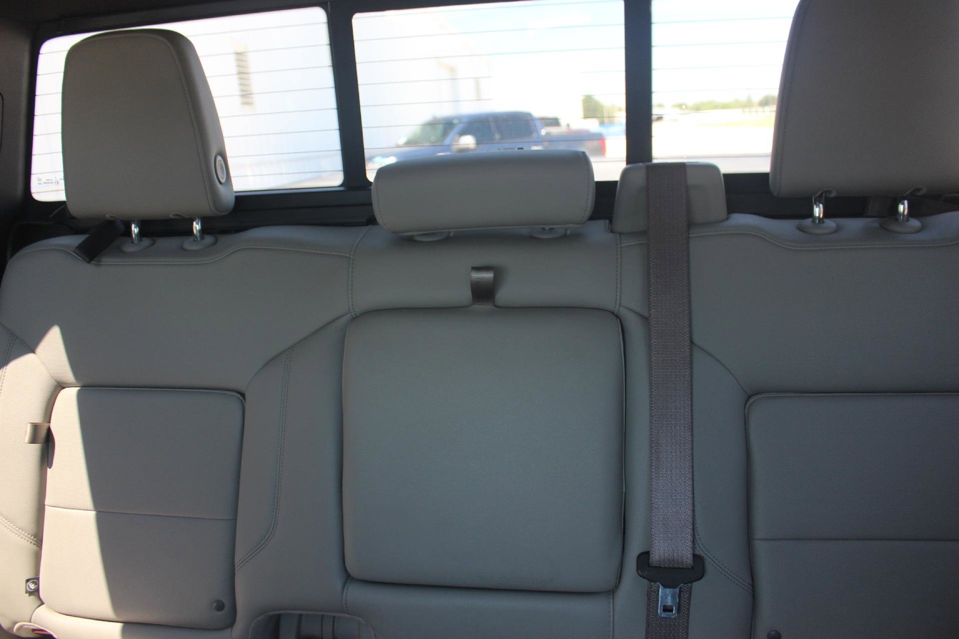Used 2021 GMC Sierra 1500 SLT w/ SLT Premium Package image 20