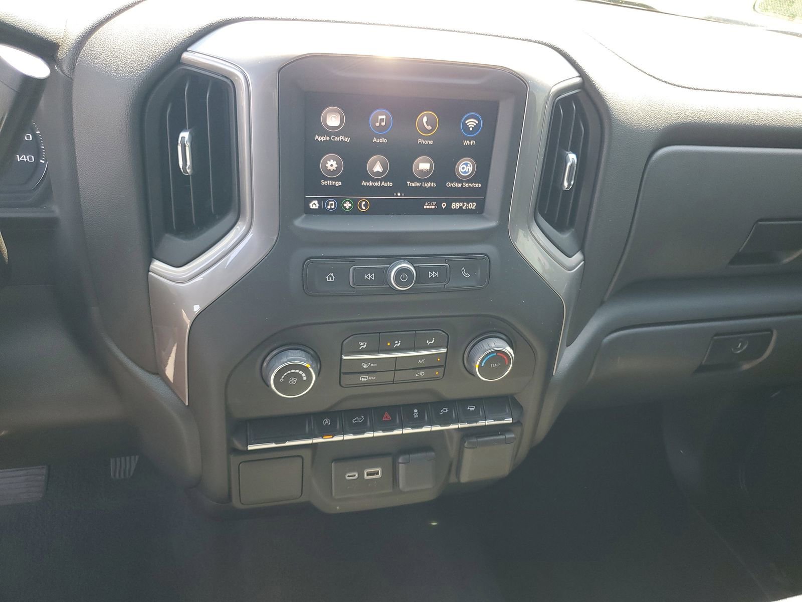 Used 2022 Chevrolet Silverado 1500 Custom image 14