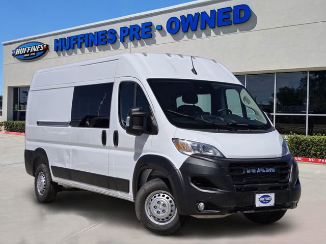 Used 2025 RAM ProMaster 2500 w/ Crew Van Package image 1