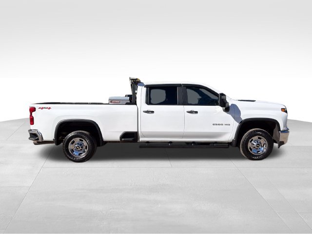 Used 2021 Chevrolet Silverado 2500 W/T w/ WT Convenience Package AWD/4WD image 2