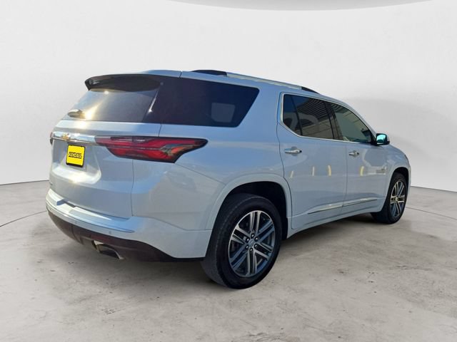 Used 2023 Chevrolet Traverse High Country AWD/4WD image 5