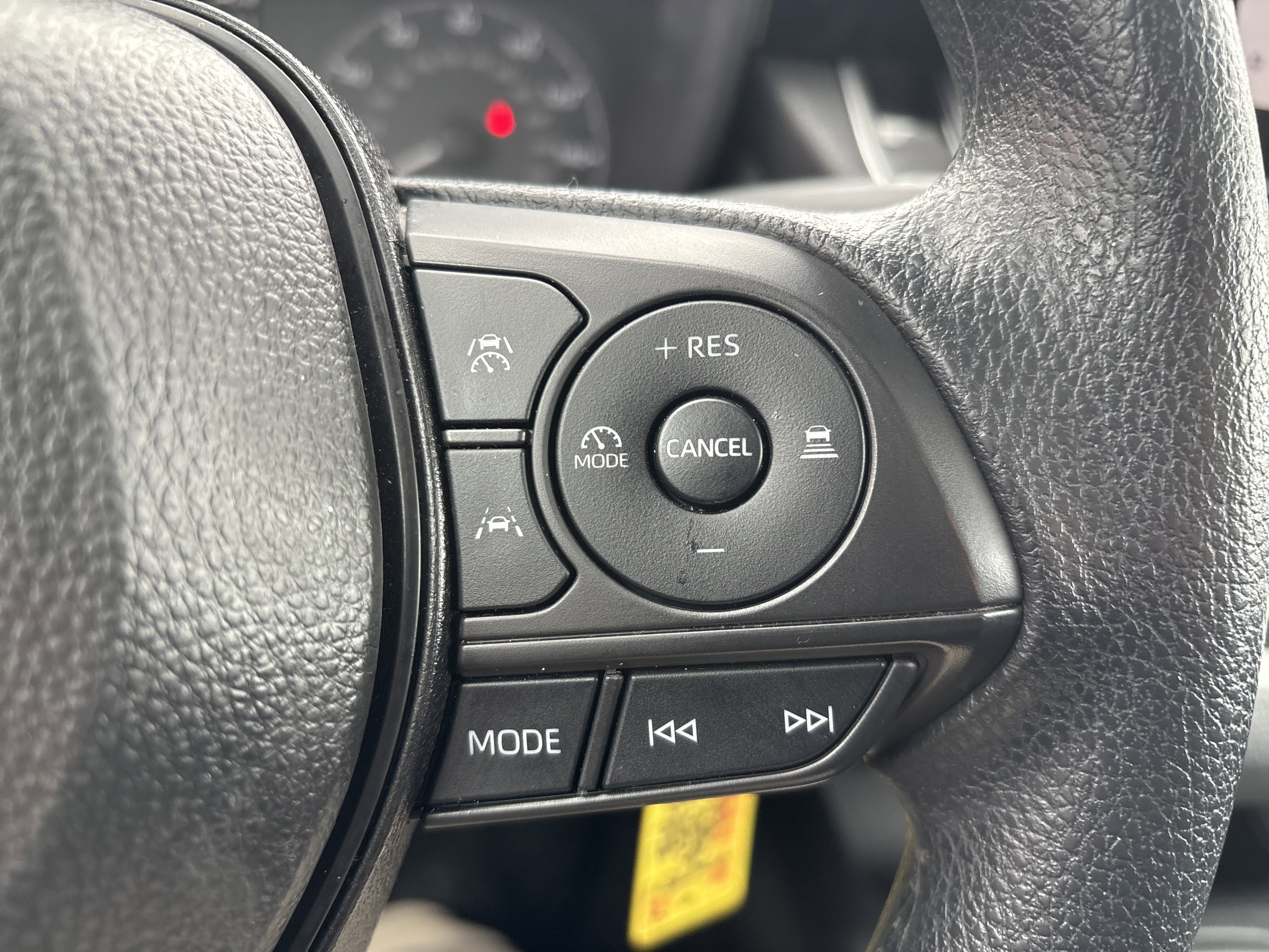 Certified 2025 Toyota Corolla LE image 22