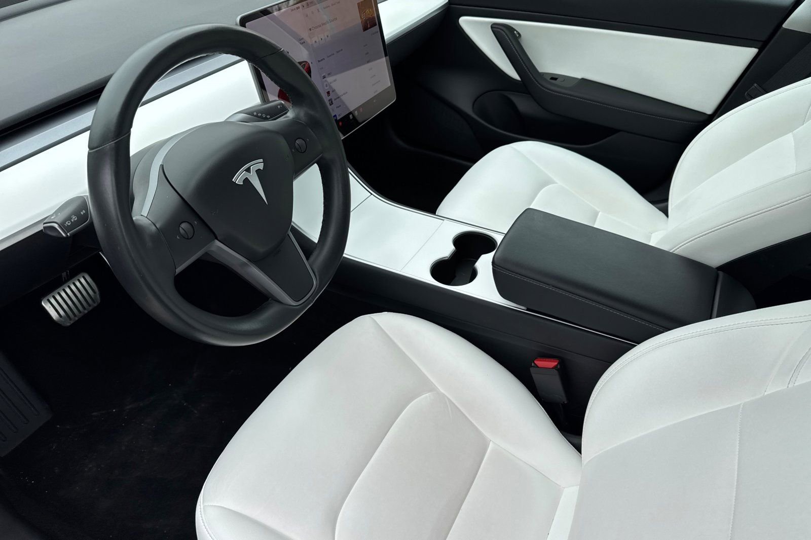 Used 2018 Tesla Model 3 Long Range image 10