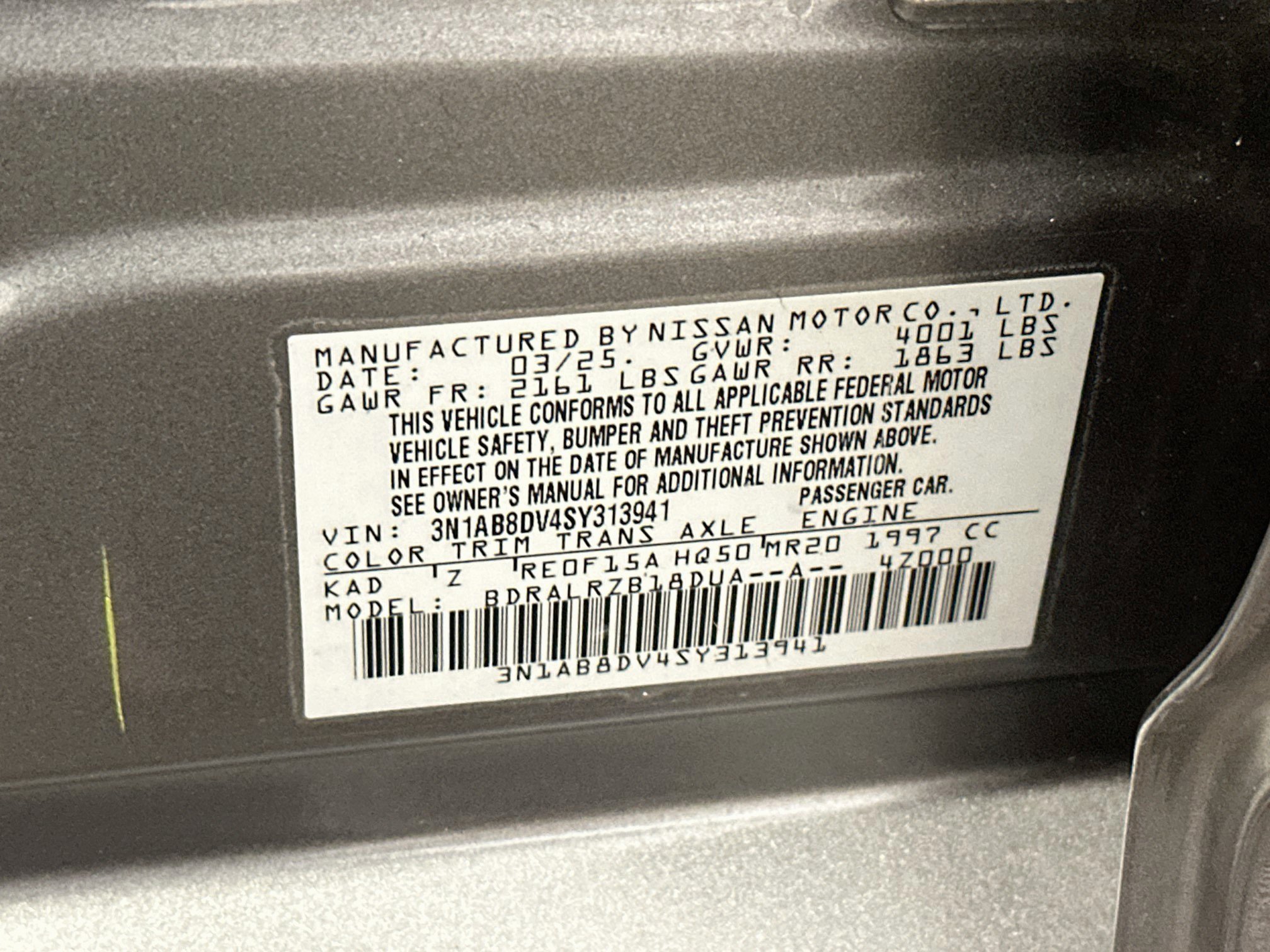Used 2025 Nissan Sentra SR FWD image 12