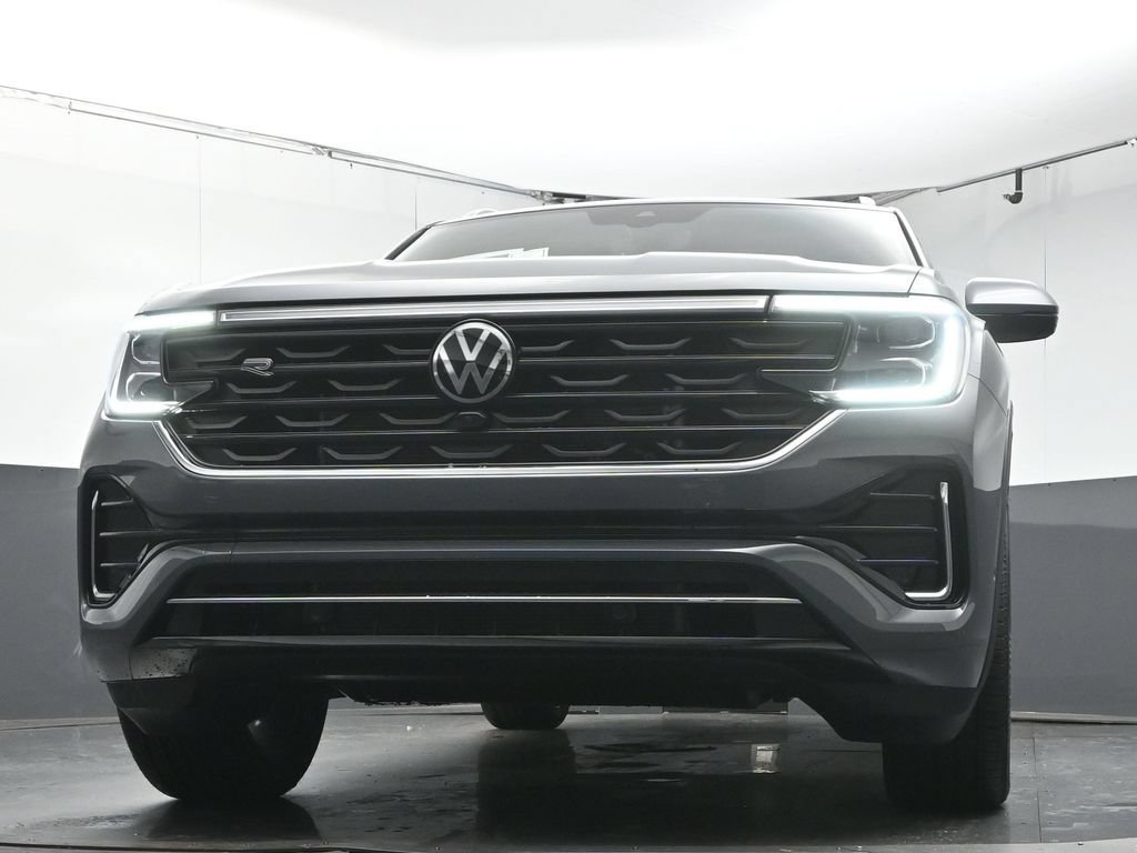 New 2026 Volkswagen Atlas Cross Sport SEL Premium R-Line AWD/4WD image 34