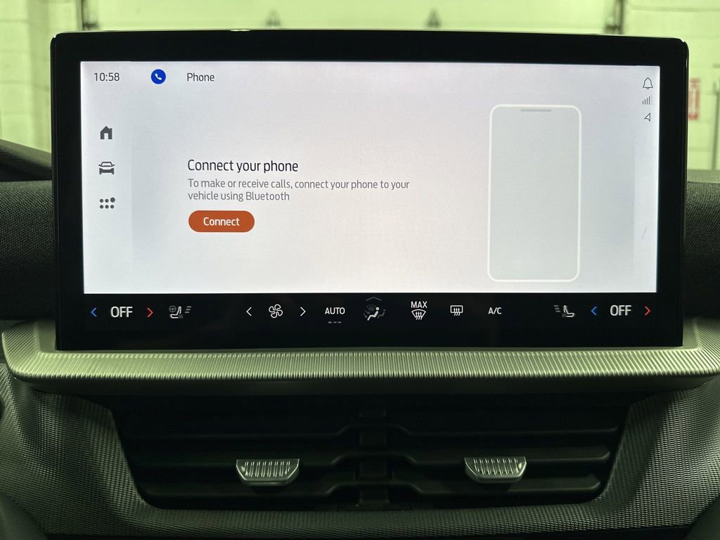 Used 2025 Ford Explorer ST-Line image 28