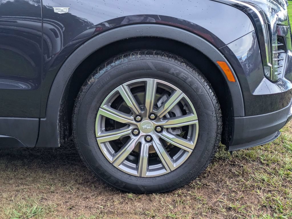 Used 2023 Cadillac XT4 Sport FWD image 12