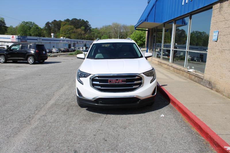 Used 2021 GMC Terrain SLT image 2