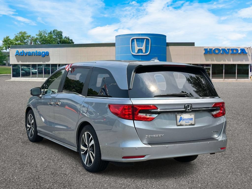 Certified 2023 Honda Odyssey Touring image 5