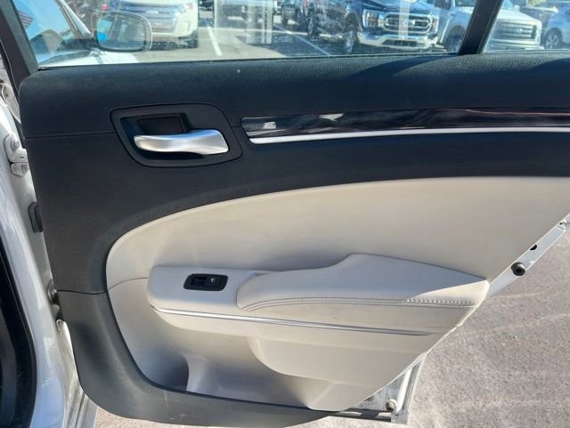 Used 2016 Chrysler 300 Limited w/ Driver Convenience Group AWD/4WD image 12