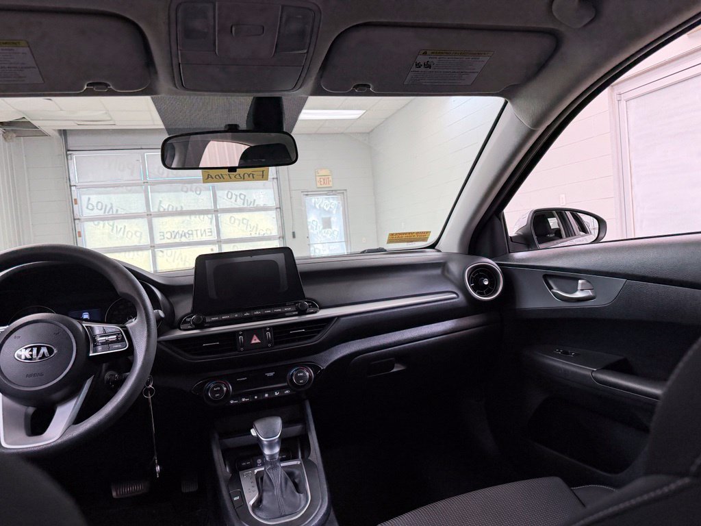 Used 2019 Kia Forte LXS FWD image 25
