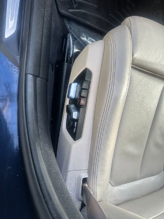 Used 2017 BMW 330i xDrive Sedan image 27