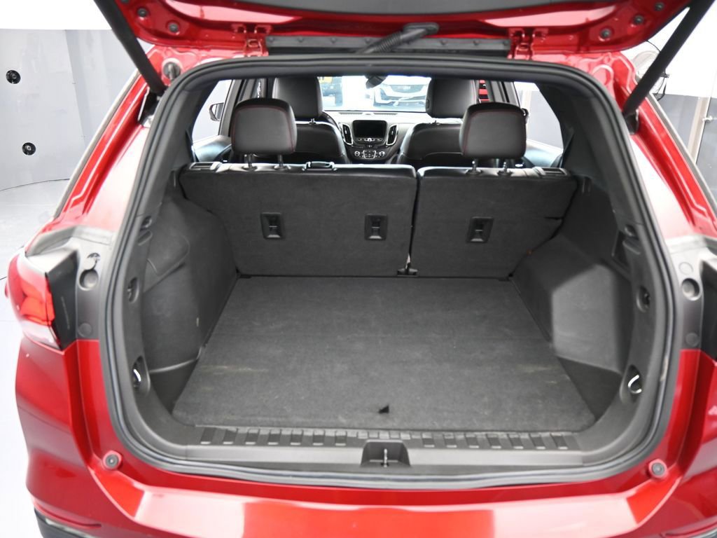 Used 2022 Chevrolet Equinox RS w/ RS Leather Package image 48