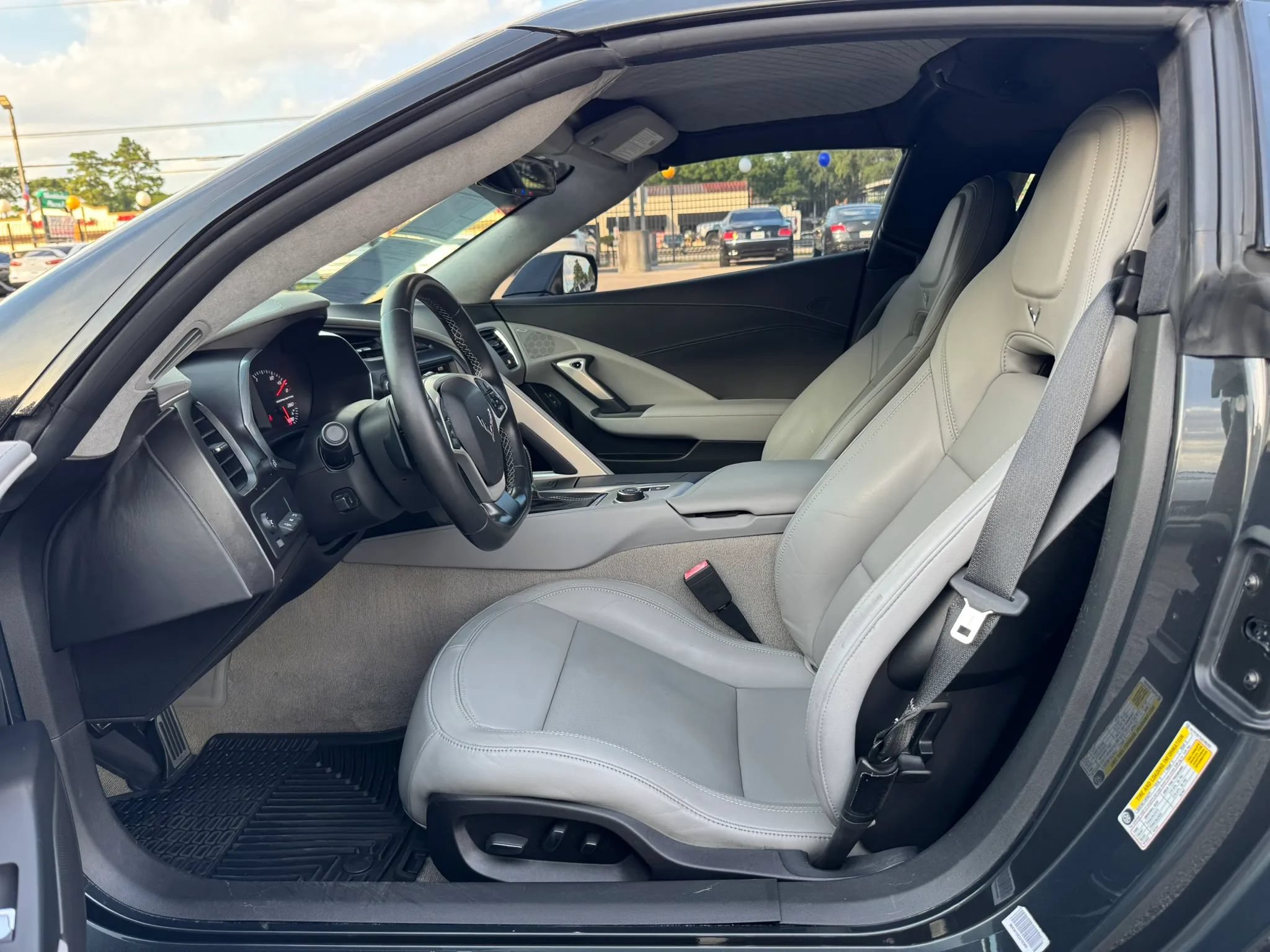 Used 2018 Chevrolet Corvette Stingray Coupe w/ 3LT Preferred Equipment Group RWD image 19