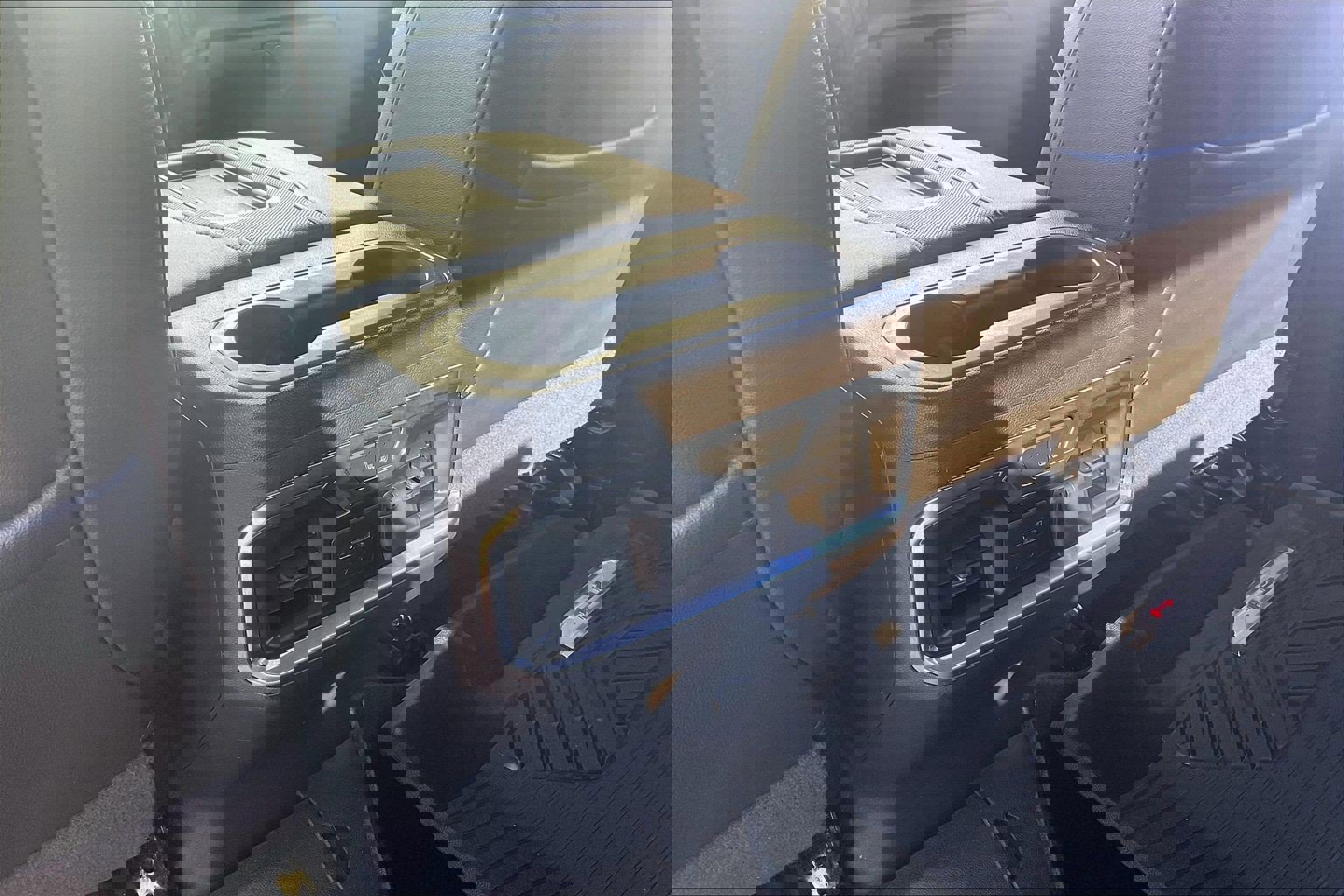 Used 2020 GMC Sierra 1500 AT4 image 39