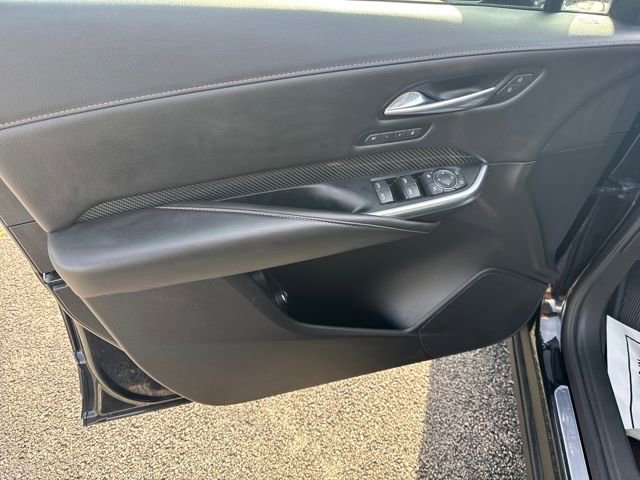 Used 2022 Cadillac XT4 Sport w/ Comfort Package image 10