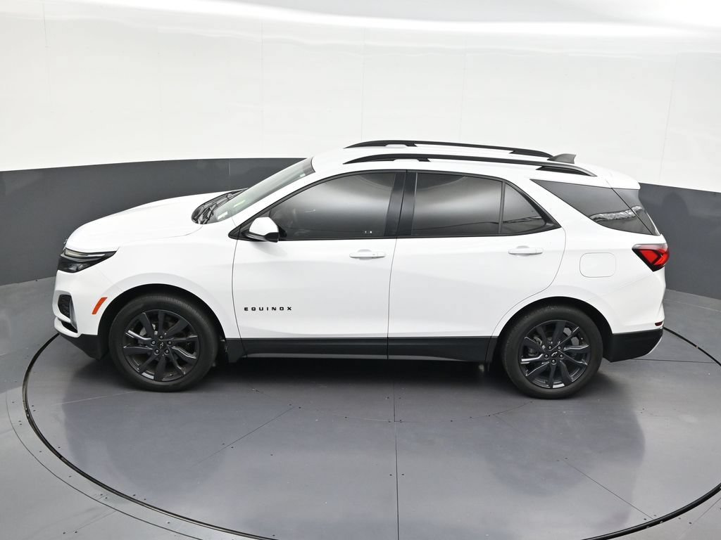 Used 2023 Chevrolet Equinox RS FWD image 16
