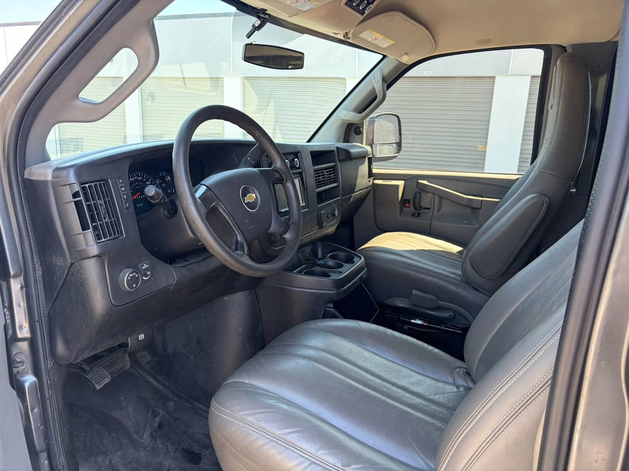 Used 2016 Chevrolet Express 2500 LS RWD image 11