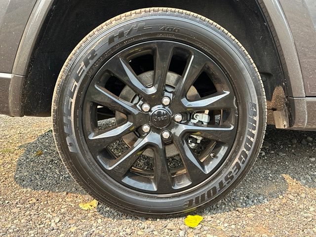 Used 2021 Jeep Grand Cherokee Laredo X AWD/4WD image 37