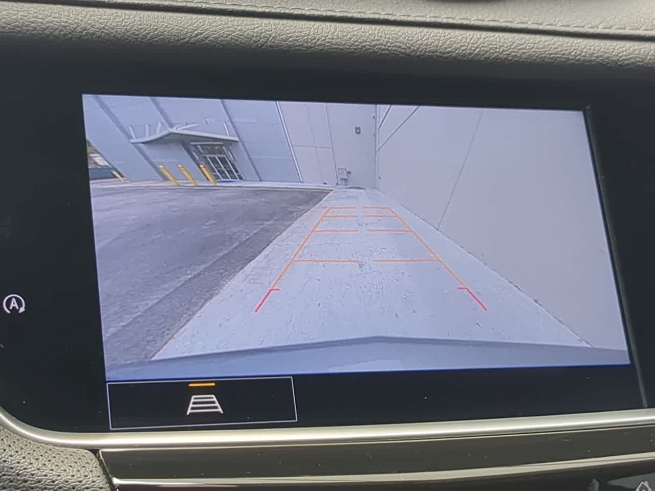 Used 2024 Cadillac XT6 Luxury FWD image 31