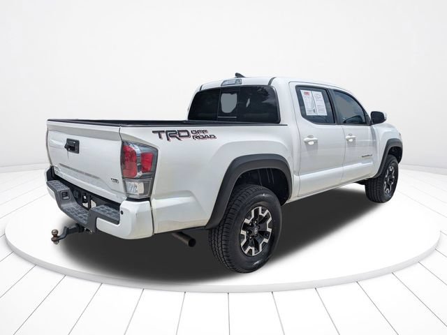 Used 2022 Toyota Tacoma TRD Off-Road w/ Technology Package RWD image 4