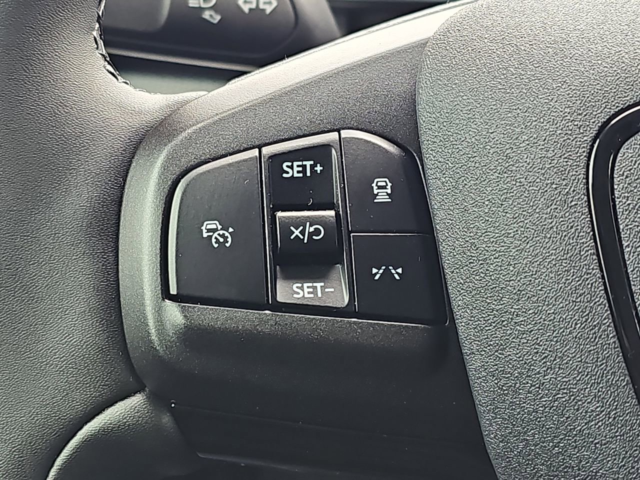 Used 2023 Ford Mustang Mach-E Select w/ Comfort Package Lite image 22