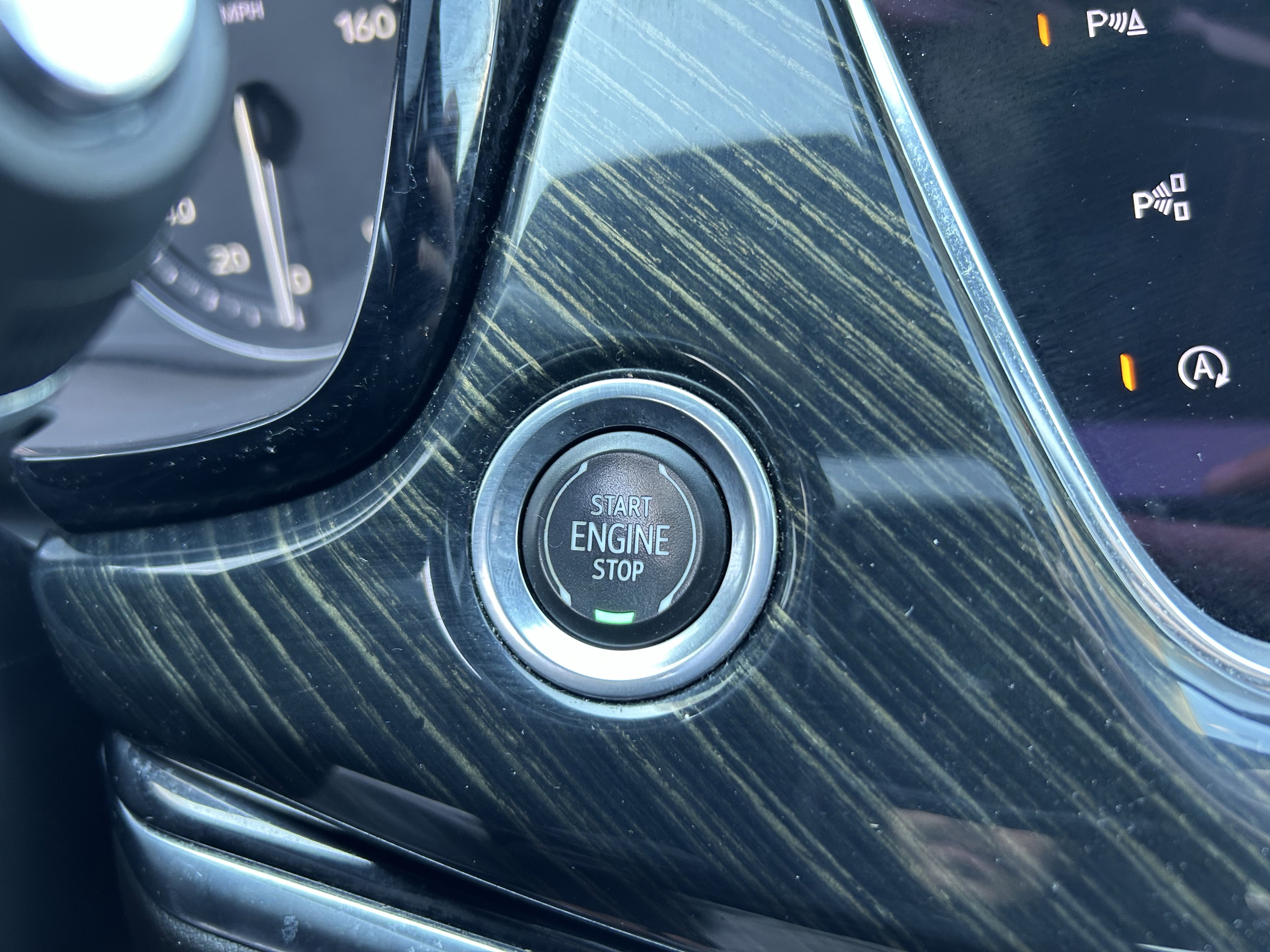 Used 2021 Cadillac XT6 Premium Luxury image 17