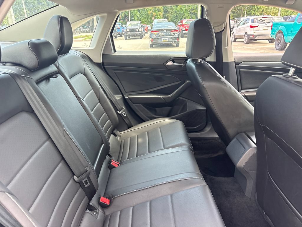 Used 2024 Volkswagen Jetta SE FWD image 28