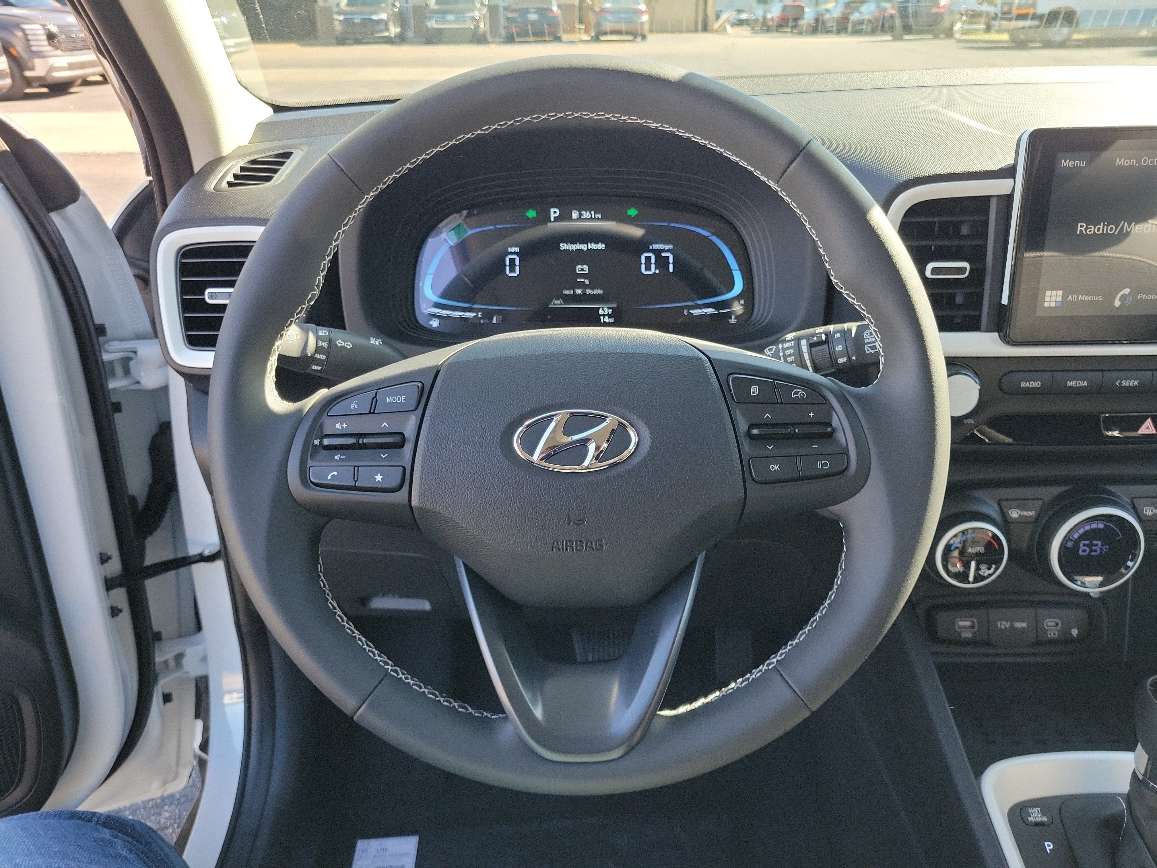 New 2026 Hyundai Venue SEL FWD image 21