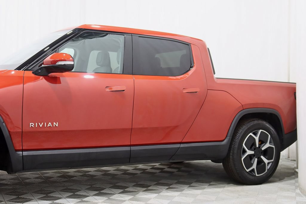 Used 2022 Rivian R1T Adventure AWD/4WD image 3
