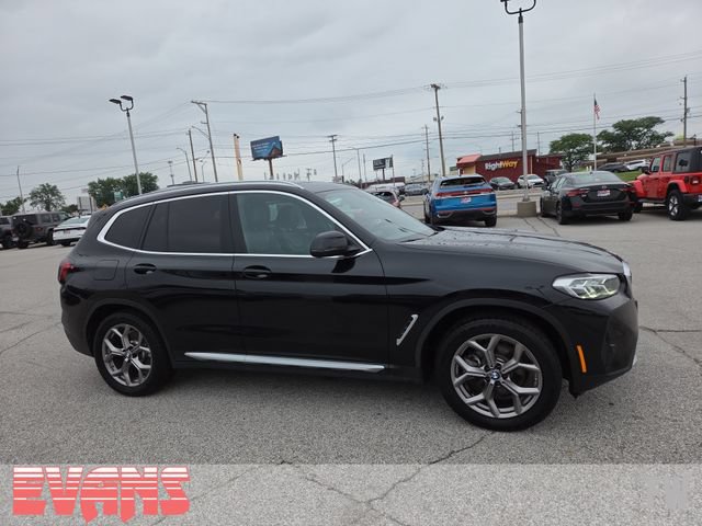 Used 2022 BMW X3 xDrive30i AWD/4WD image 2